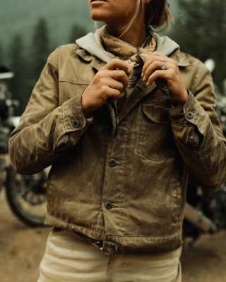 Huckberry Waxed Trucker Jacket by Flint and Tinder Review